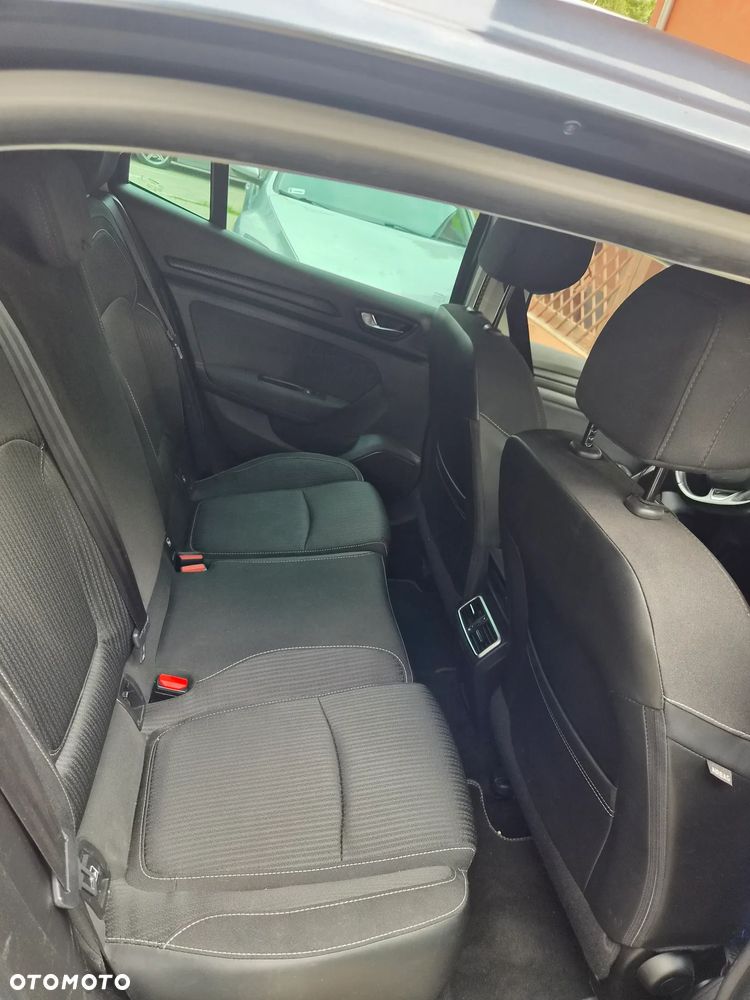 Renault Megane 1.2 Energy TCe Limited - 16