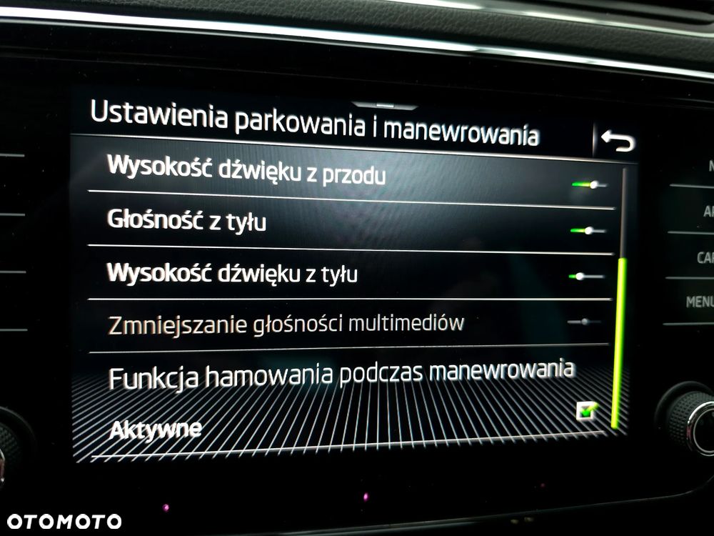 Skoda Superb 2.0 TSI Ambition DSG - 29