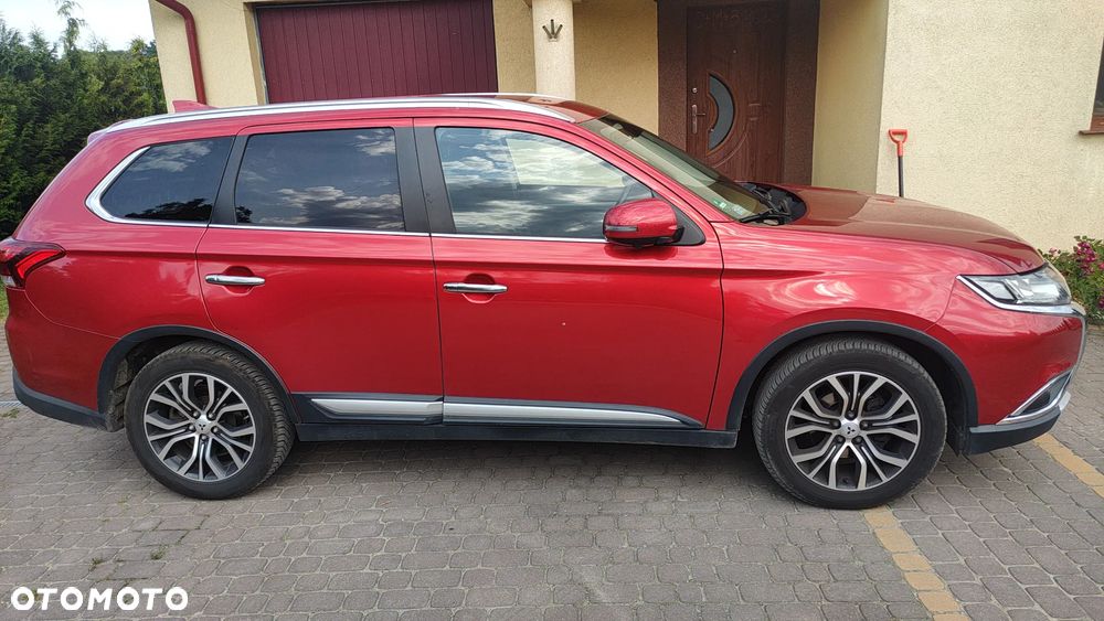Mitsubishi Outlander 2.2 DI-D Intense + SDA 4WD - 6