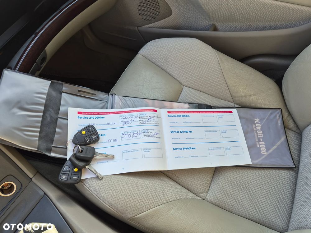 Volvo S60 2.4 Premium - 24