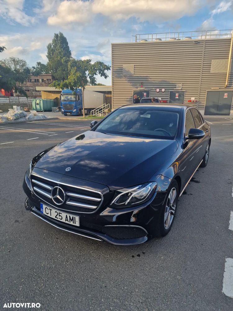 Mercedes-Benz E 220 d T 9G-TRONIC - 5