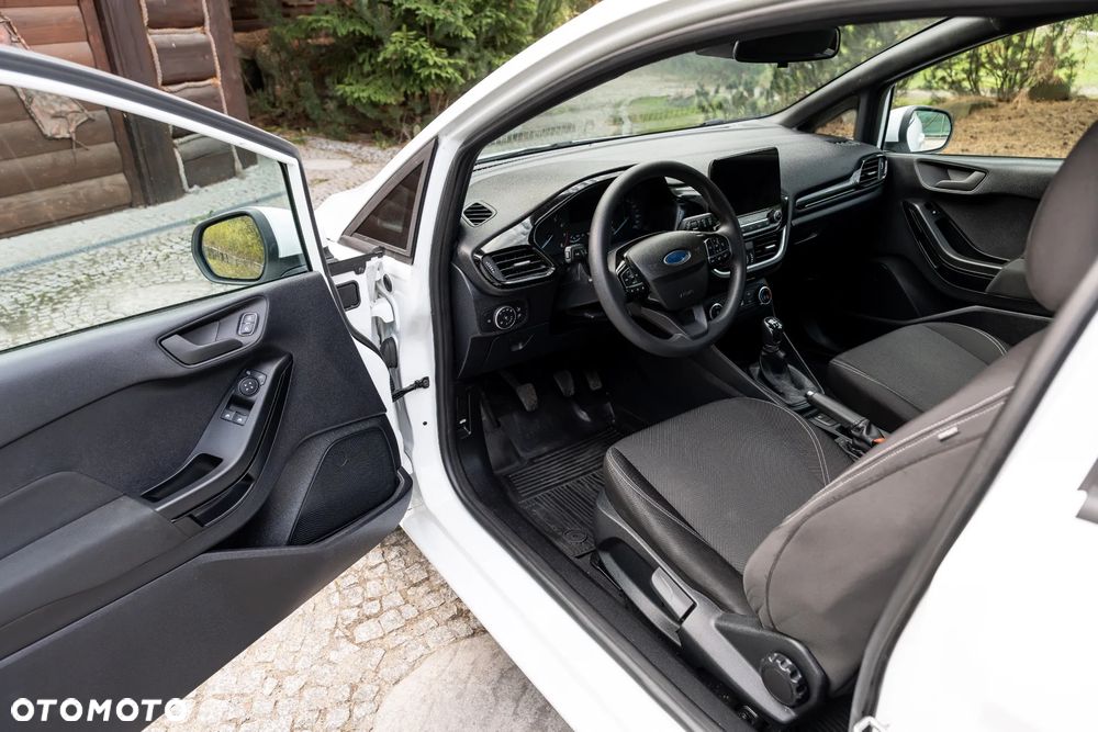 Ford Fiesta 1.1 S&S TREND - 24