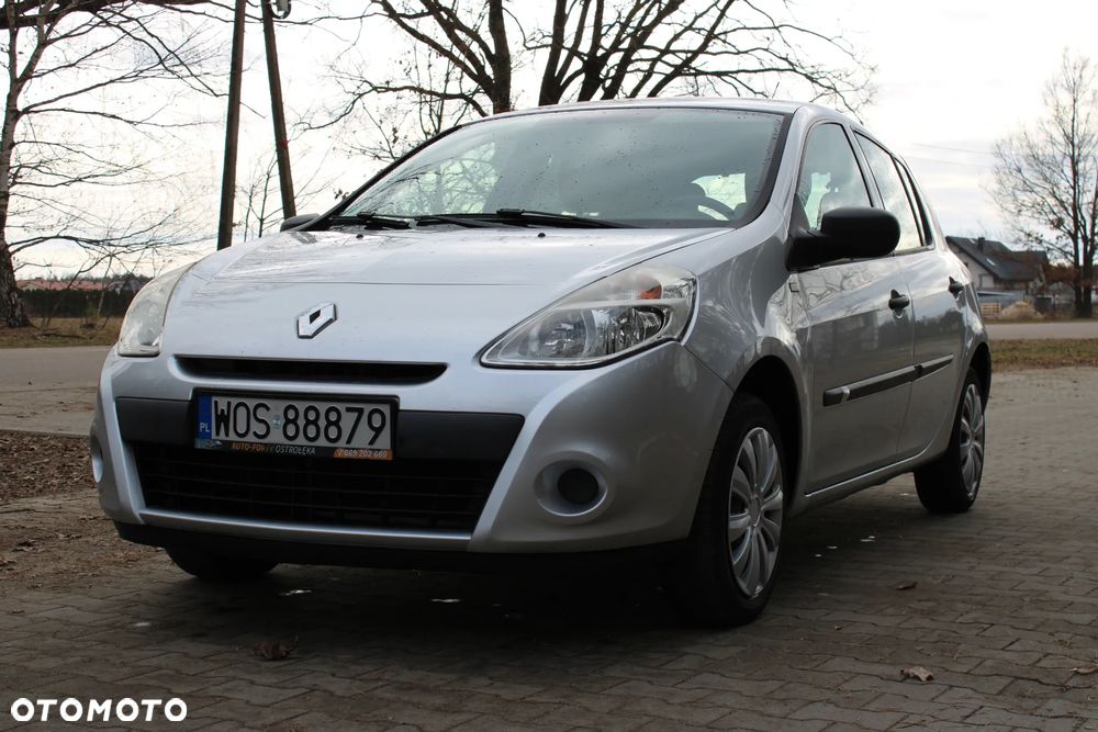 Renault Clio 1.2 16V 75 Yahoo - 5