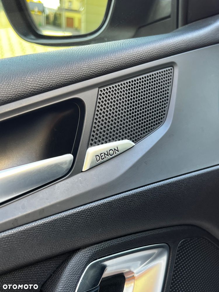 Peugeot 308 - 8