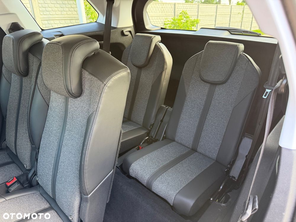 Peugeot 5008 2.0 BlueHDi Allure 7os - 34