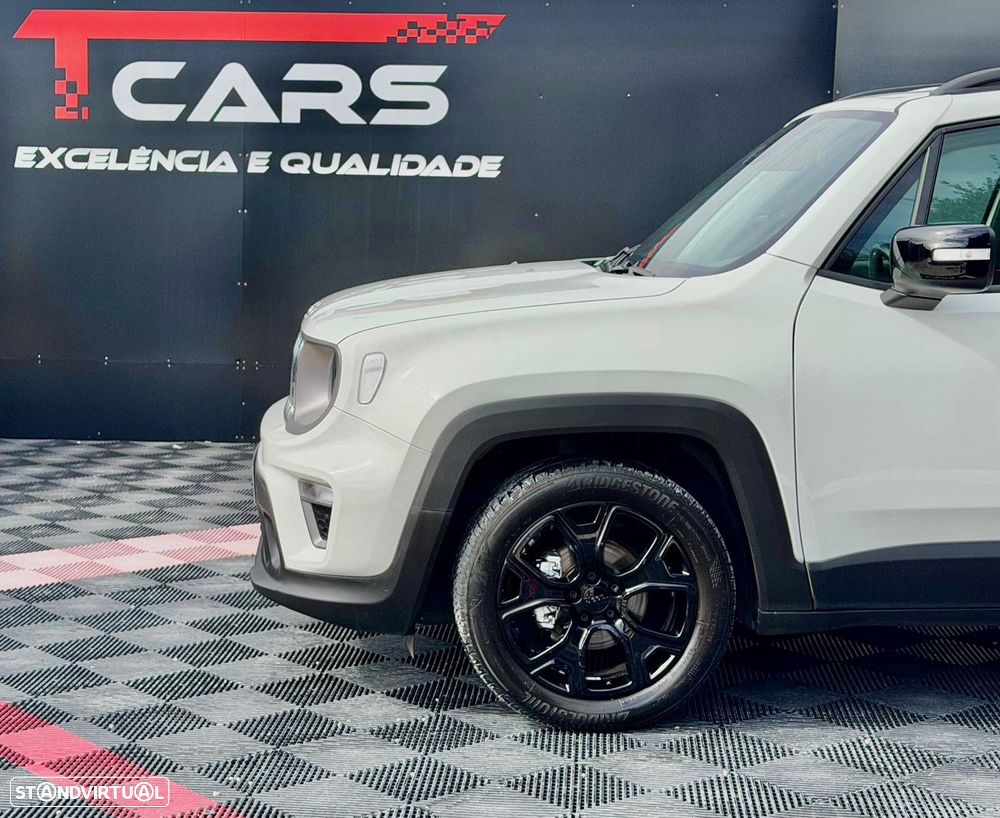 Jeep Renegade 1.0 T Limited - 26