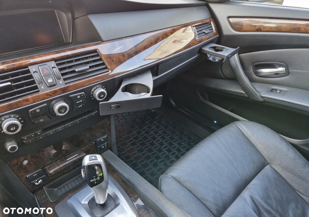 BMW Seria 5 - 13