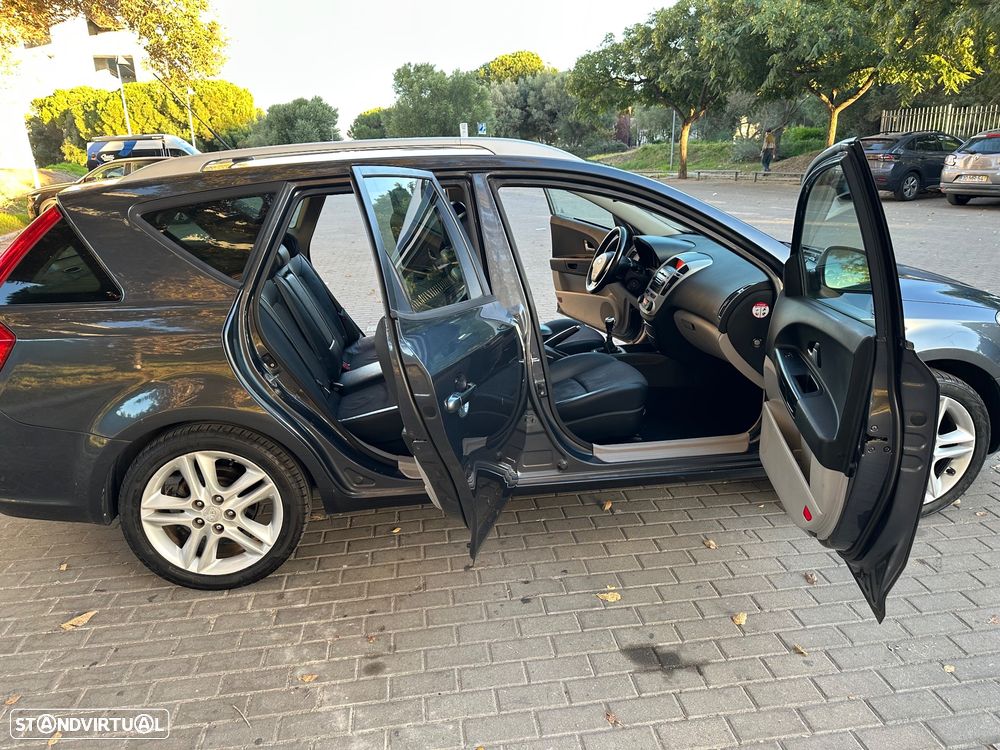 Kia Ceed SW 1.6 CRDi TX - 15