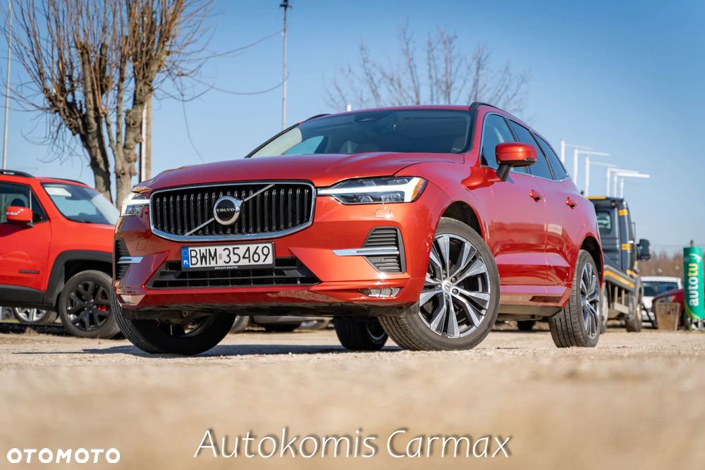 Volvo XC 60 T5 AWD Momentum - 2