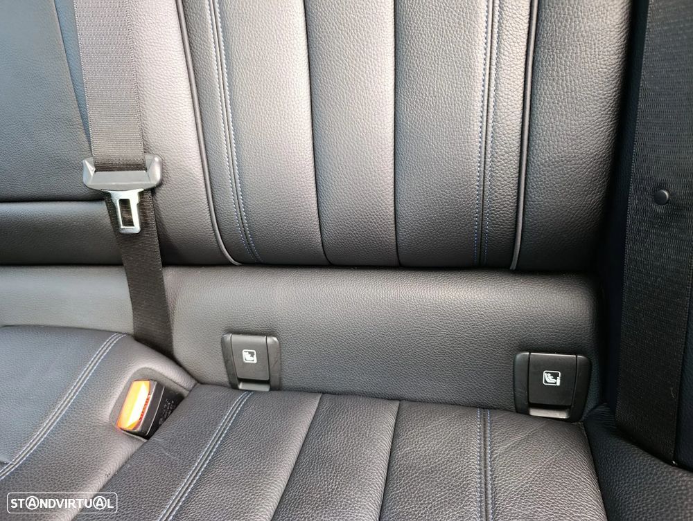 BMW 520 d Pack M - 15