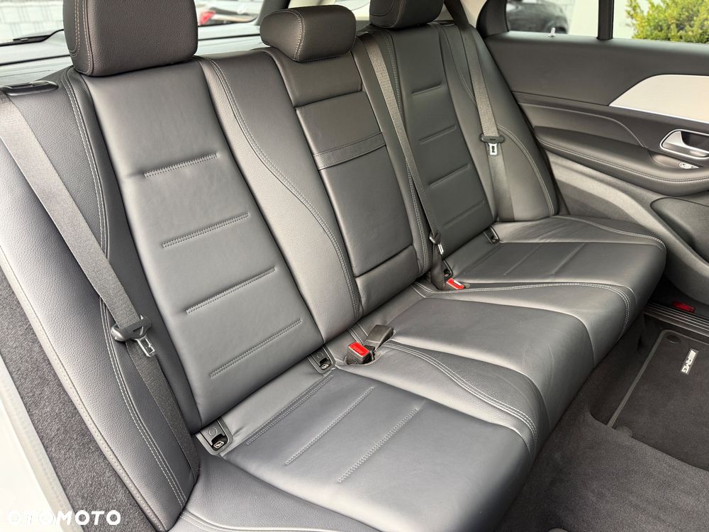 Mercedes-Benz GLE 300 d 4Matic 9G-TRONIC AMG Line Advanced Plus - 27