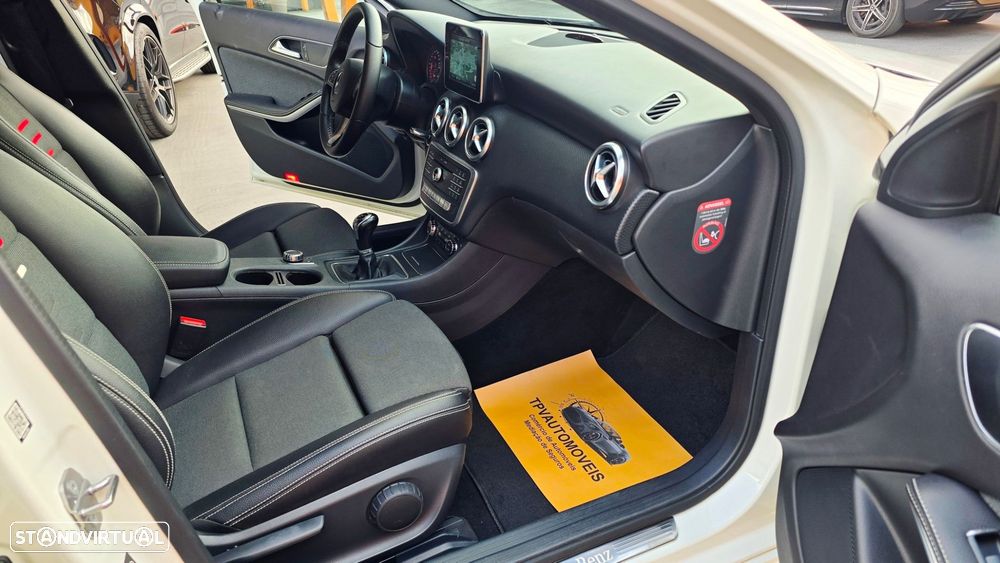 Mercedes-Benz A 180 d Urban - 12