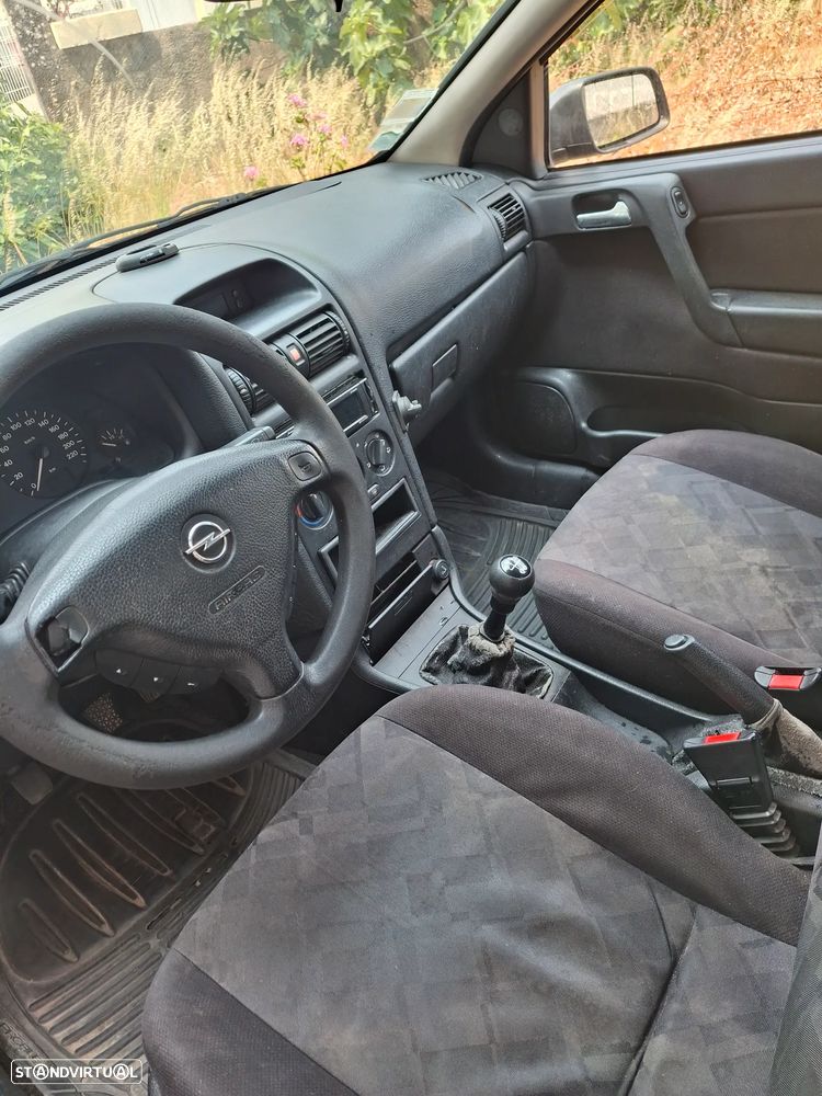 Opel Astra 1.7 DTi Club - 2