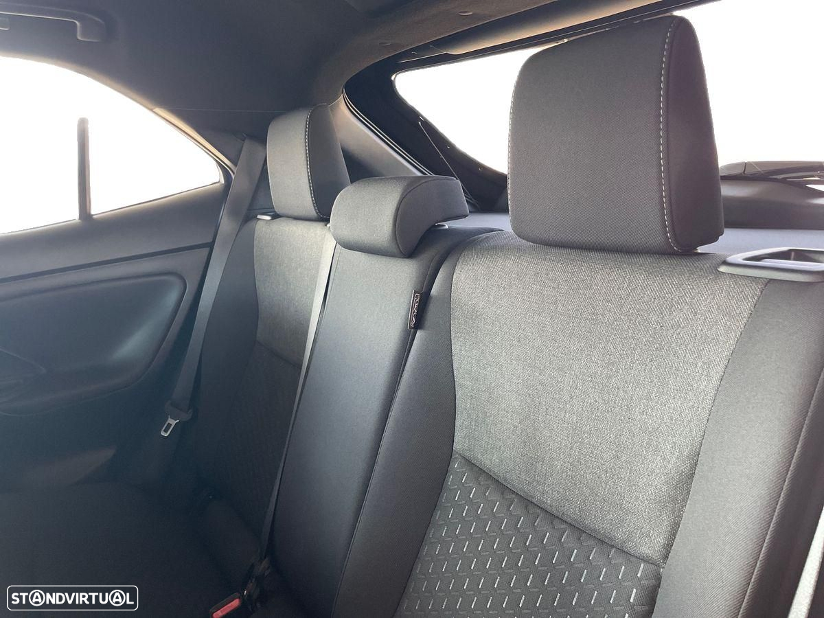 Toyota Yaris Cross 1.5 HDF Square Collection - 11