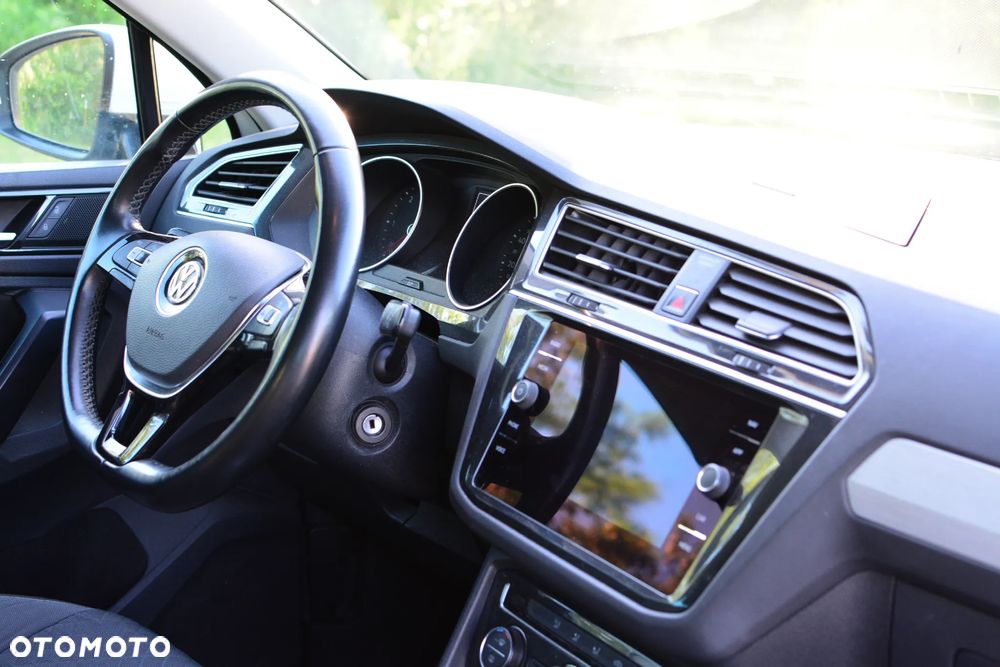 Volkswagen Tiguan 2.0 TDI SCR 4Motion (BlueMotion Techn.) DSG Comfortline - 10