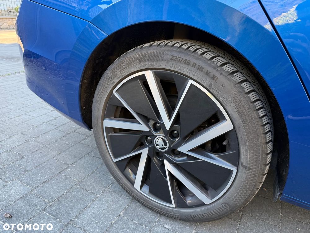 Skoda Octavia 2.0 TSI 4x4 Sportline DSG - 7