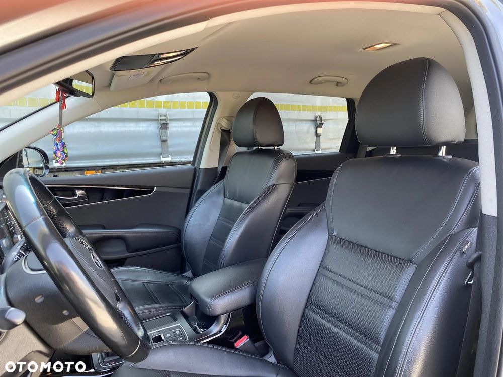 Kia Sorento 2.0 CRDI L - 11