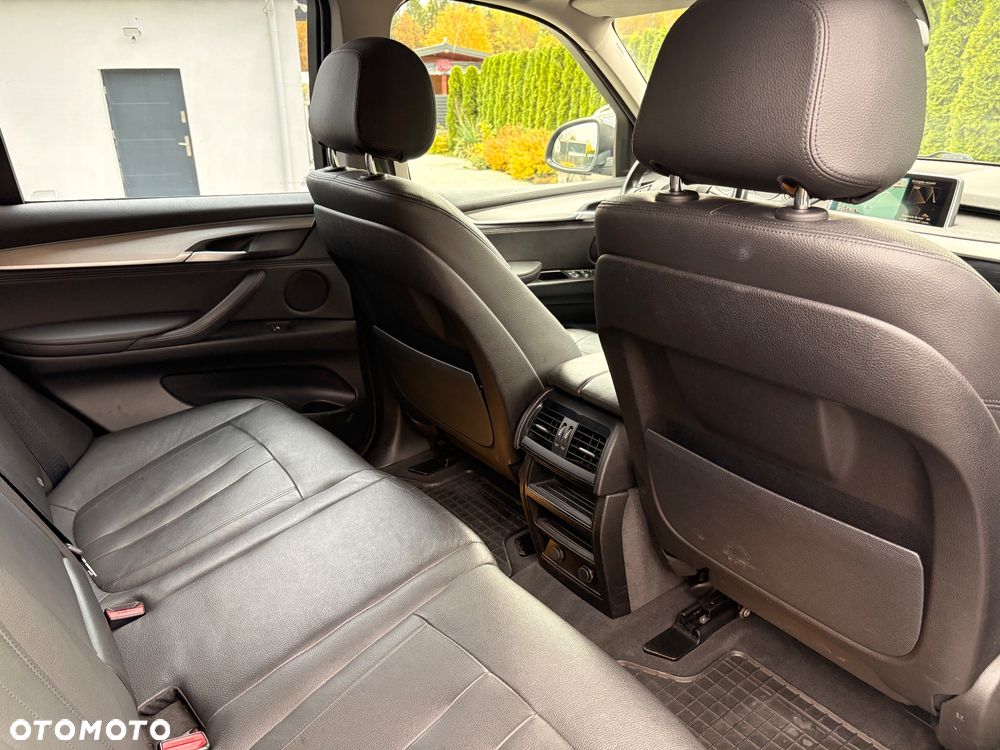 BMW X5 sDrive25d - 26