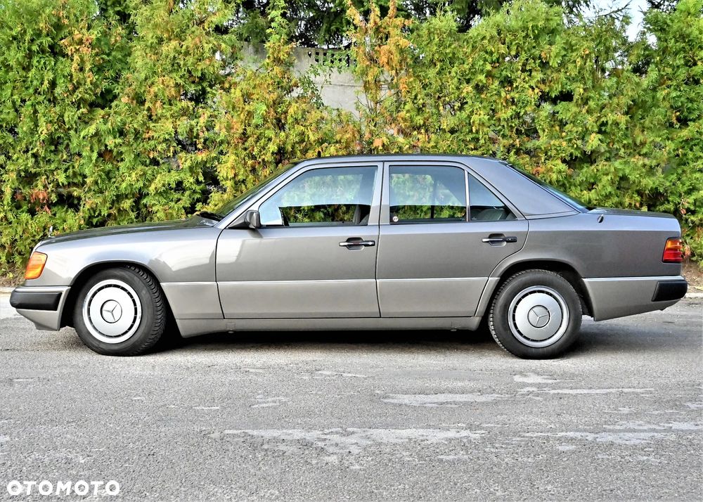 Mercedes-Benz W124 (1984-1993) - 3