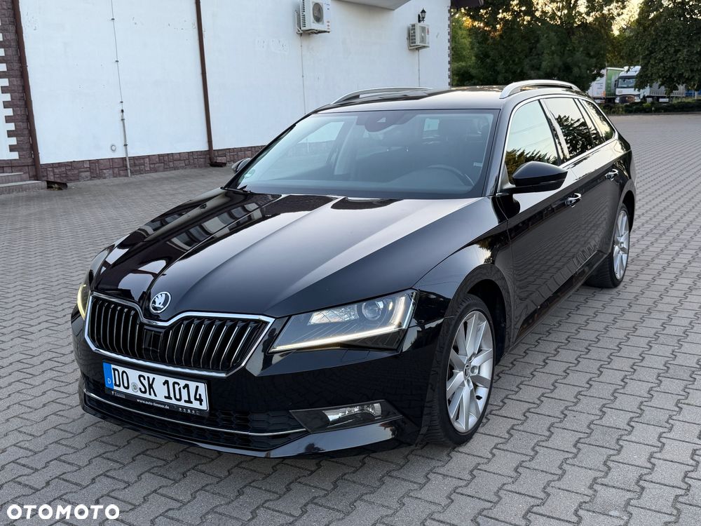 Skoda Superb 2.0 TDI DSG Sportline - 5