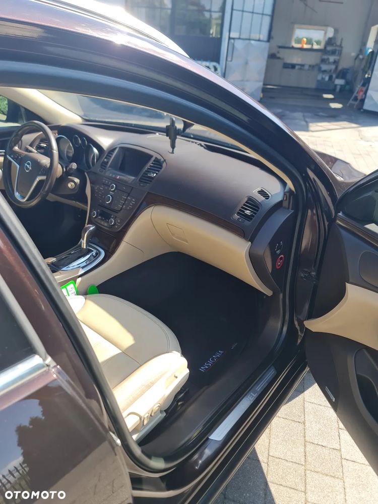 Opel Insignia 2.0 CDTI Edition - 8