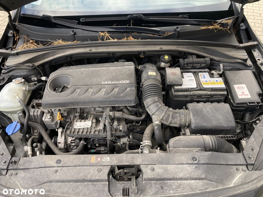 Kia XCeed 1.4 T-GDI L Business Line - 28