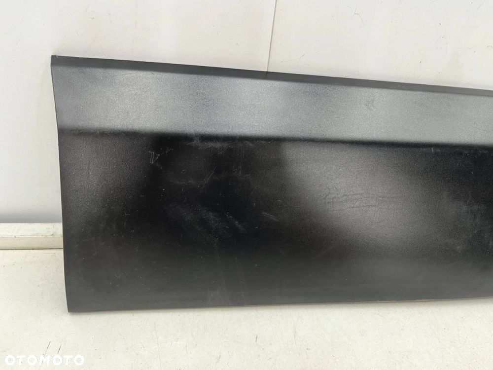 Listwa Mazda CX-30 CX30 2019r.- prawa przednia dolna nakładka drzwi dgh9-51ra1 - 3