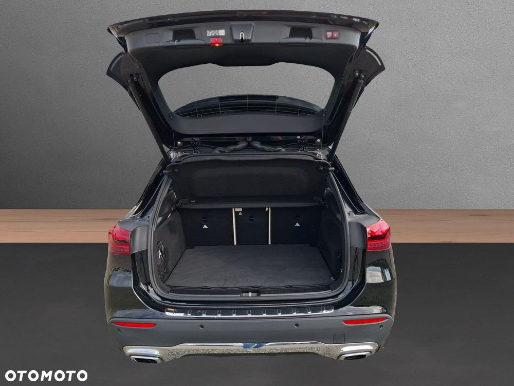 Mercedes-Benz GLA 200 mHEV Progressive 7G-DCT - 18