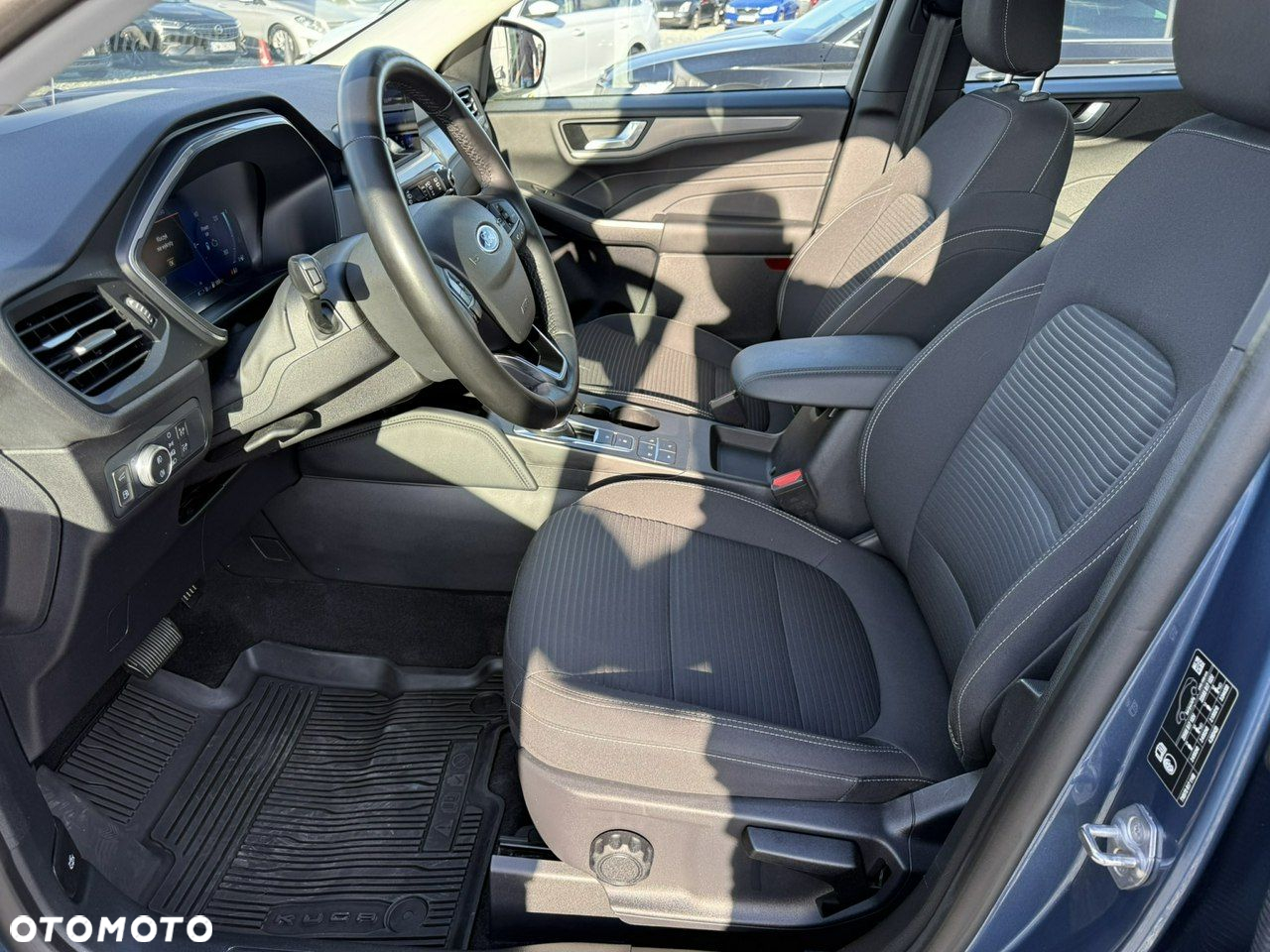 Ford Kuga 2.5 Duratec PHEV TITANIUM - 12