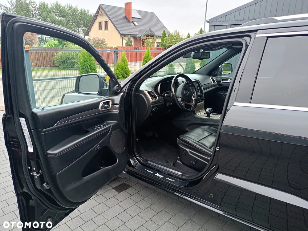 Jeep Grand Cherokee 3.6 V6 Overland - 25