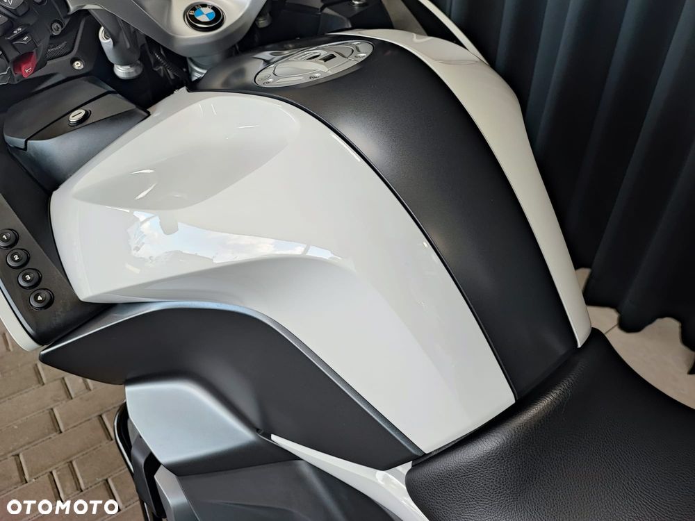 BMW R - 19