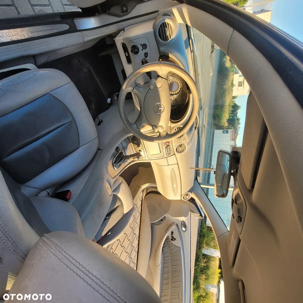 Mercedes-Benz CLK - 2
