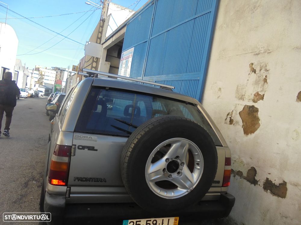 OPEL FRONTERA 98 MOTOR AVARIADO PASA PEÇAS - 3