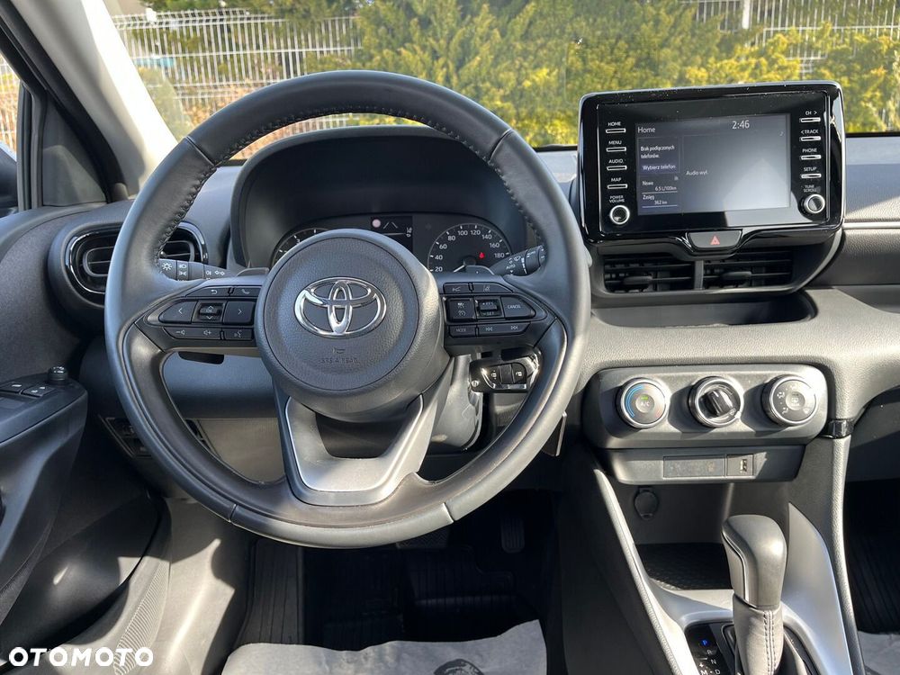 Toyota Yaris 1.5 Comfort CVT - 11