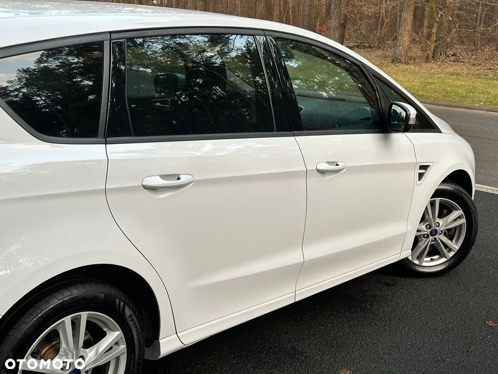 Ford S-Max 2.0 TDCi Trend - 11