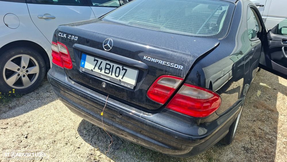 Mercedes-Benz CLK 230 - 14