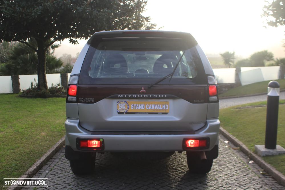 Mitsubishi Pajero Sport 2.5 TD GLS - 4