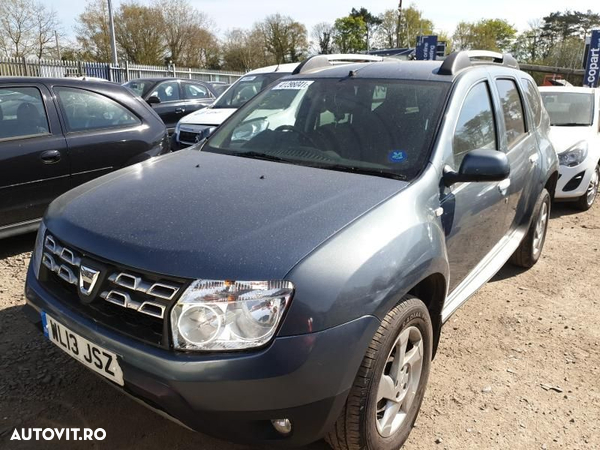 Dezmembrez Dacia Duster 4x4 GRI INCHIS Anglia