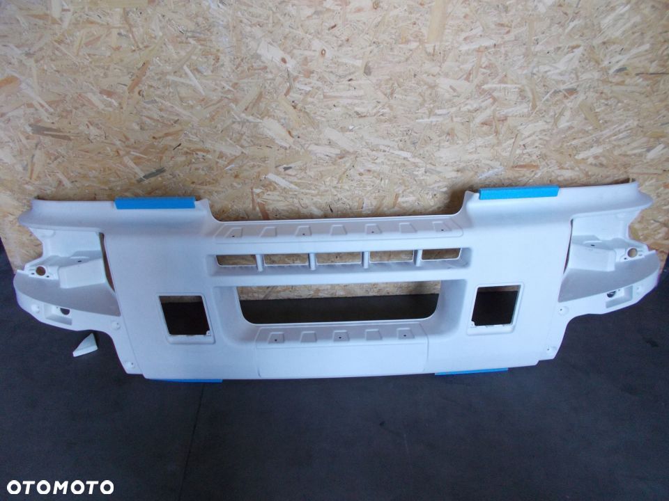 ZDERZAK PRZEDNI RENAULT PREMIUM 2006- - 1