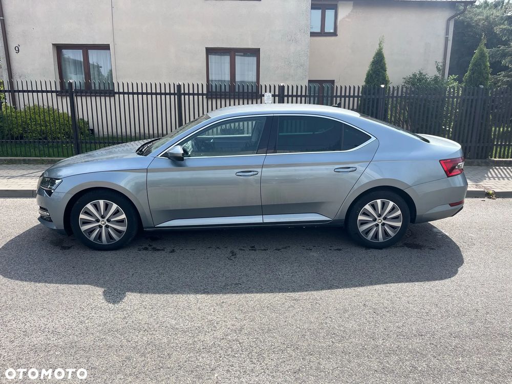 Skoda Superb 1.5 TSI Style DSG - 4