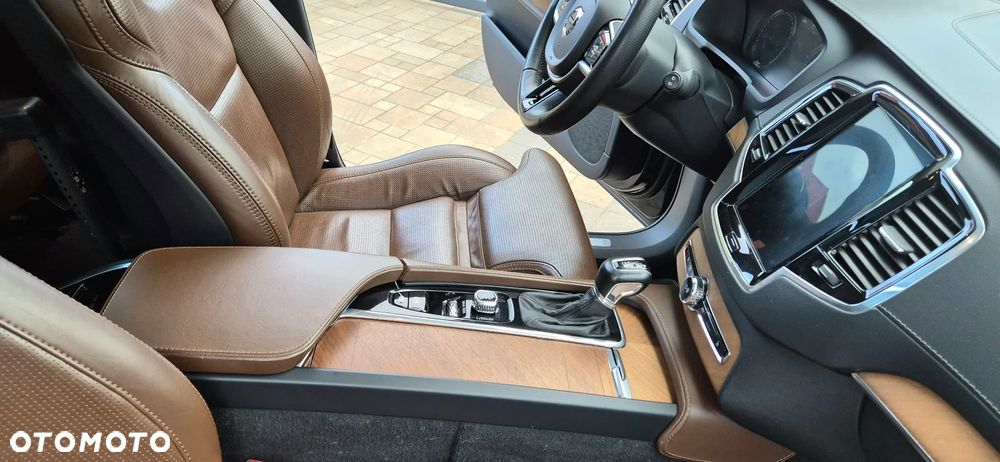 Volvo XC 90 D5 SCR AWD Inscription - 31