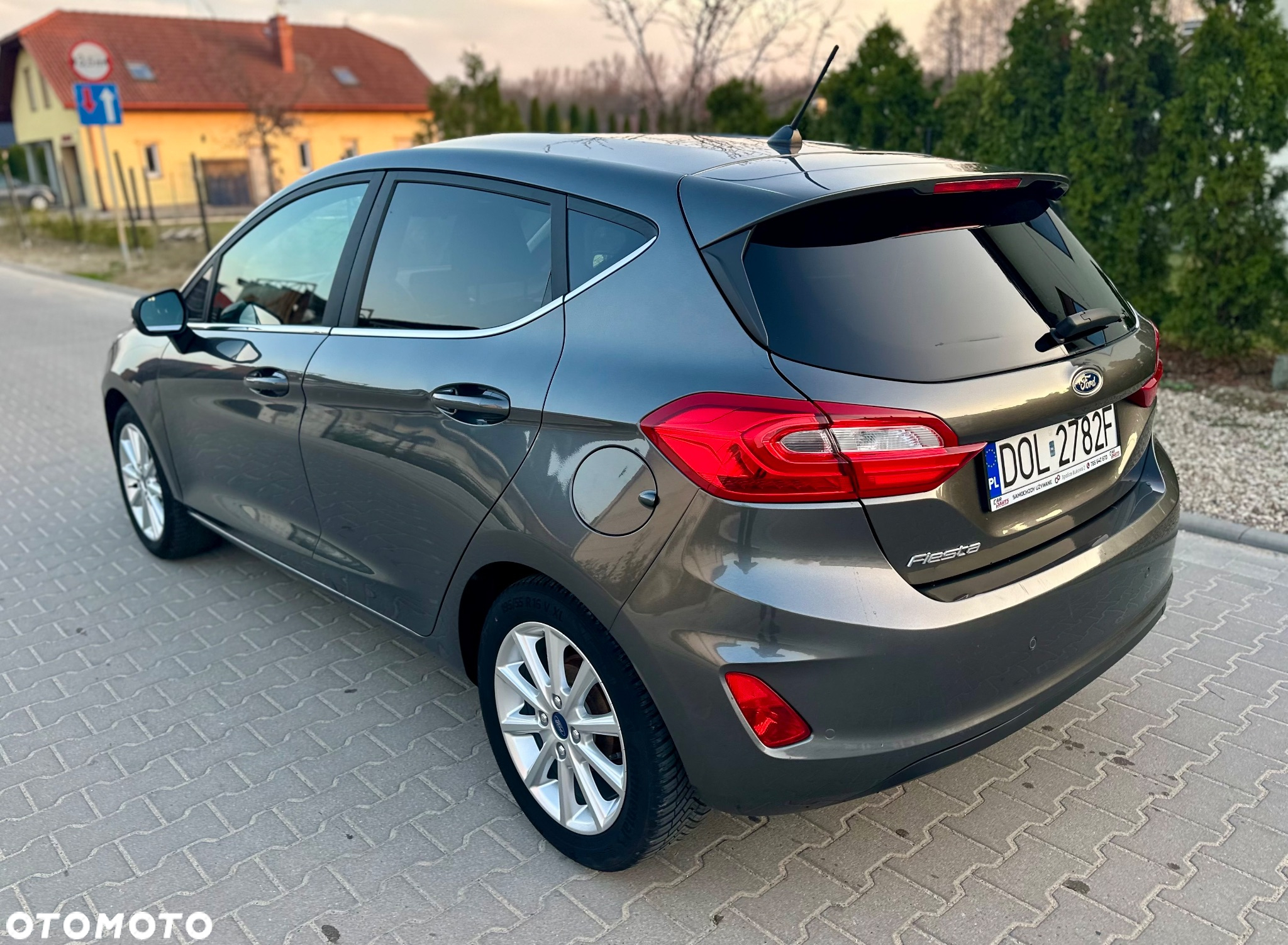 Ford Fiesta 1.1 S&S TITANIUM - 8