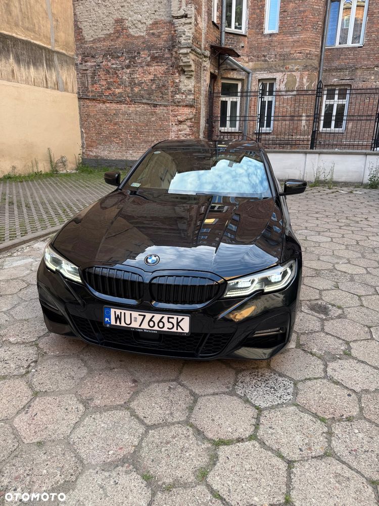 BMW Seria 3 330i xDrive M Sport sport - 3