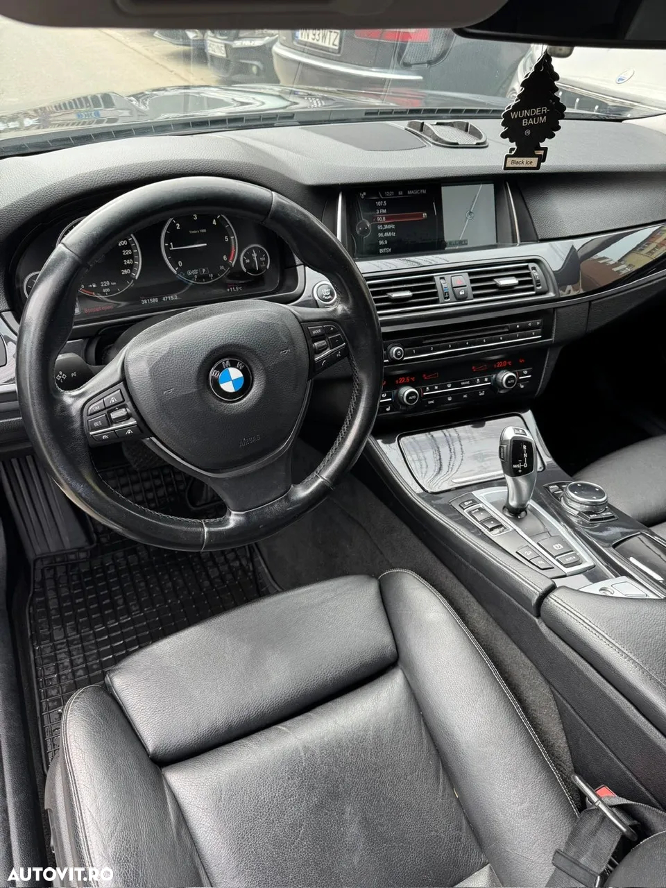 BMW Seria 5 525d xDrive Touring Aut. Luxury Line - 4