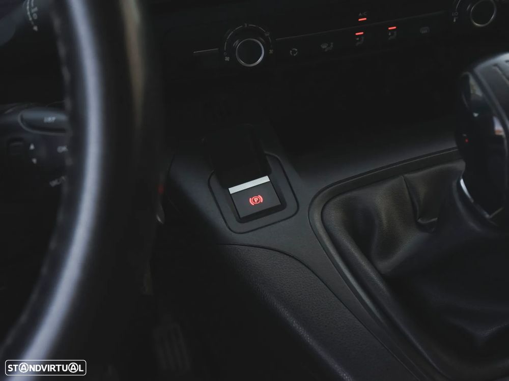 Citroën BERLINGO MONOSPACE 1.6 BLUEHDI 100 - 19