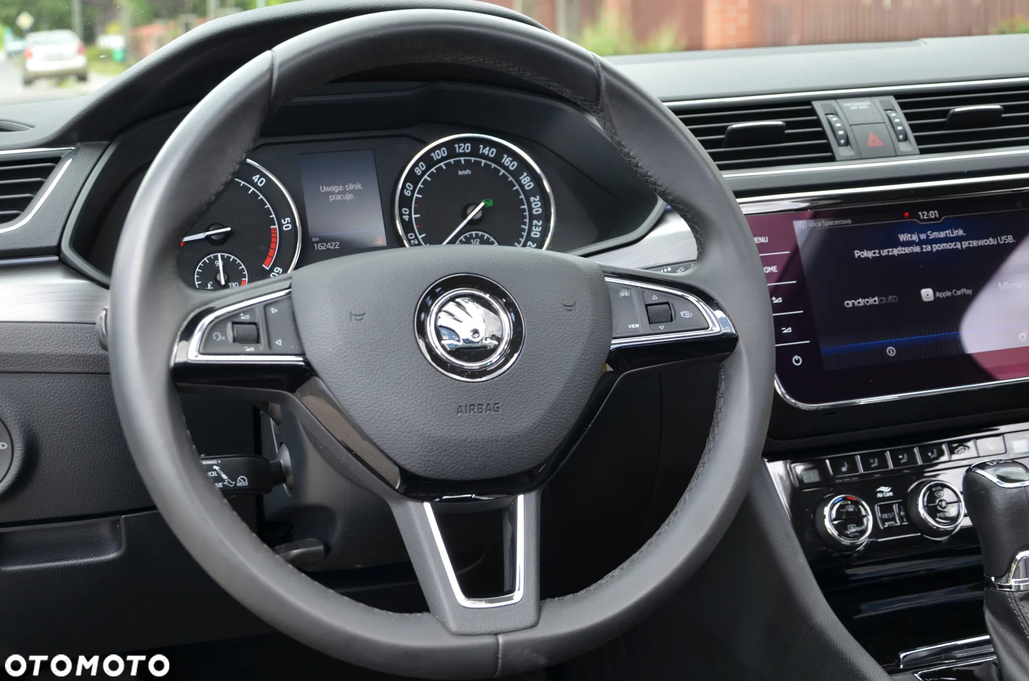 Skoda Superb 2.0 TDI L&K DSG - 24