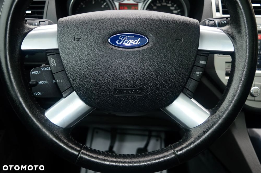 Ford Kuga 2.0 TDCi Titanium S - 18