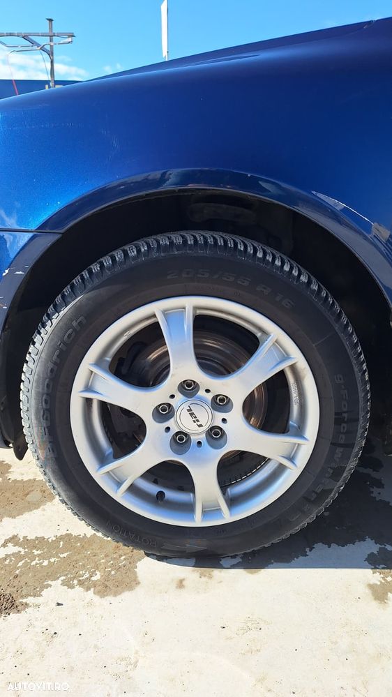 Skoda Octavia 1.6 TDI DPF DSG Ambiente - 7