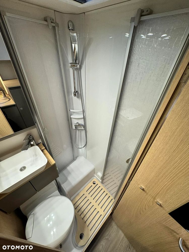 LMC Tourer Lift H664G - 4 osobowy, Używany, FV23%, Doposażony - 31