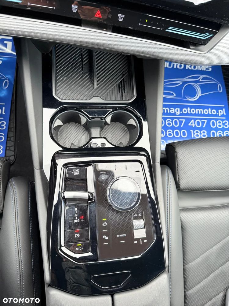 BMW Seria 5 520d - 30